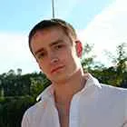 Зиновьев Артём